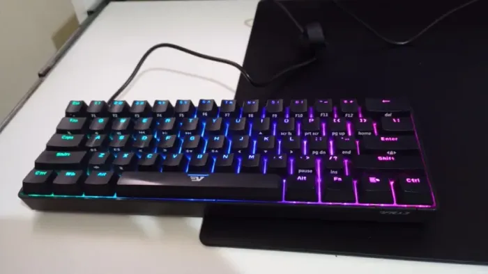 ninexT Panzer Keyboard Mini Black