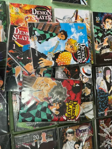 Coleção Demon Slayer completa 1-23