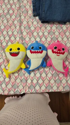 Mamãe, papai, bebê tubarão música 