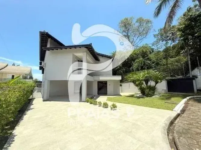 Casa em Condomínio com varanda gourmet, 4 dormitórios, Enseada, Guarujá