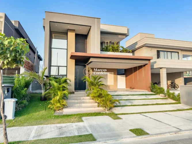 Casa Duplex no Vert, com 4 suítes  em Centro - Eusébio - CE