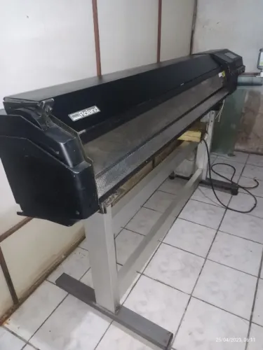 Impressora de grande formato Roland (Parada)