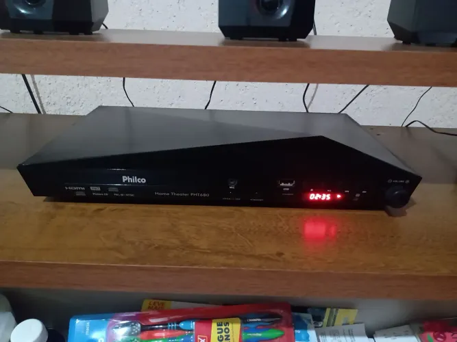 Vendo home theater Philco ótimo estado