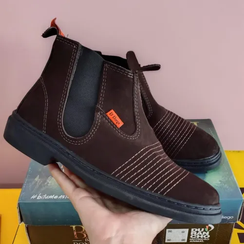 Bota Chelsea Couro Marrom D'Diego
