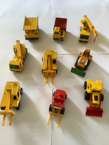 3 carrinhos  Matchbox anos 70 