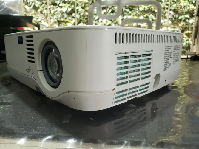 Projetor NEC NP405G 2600 lumens