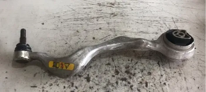 Braço Balança Sup Diant Esquerdo Bmw 118 320 X1 2010 - 2013