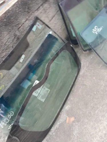 Vidro tampa traseira da livina