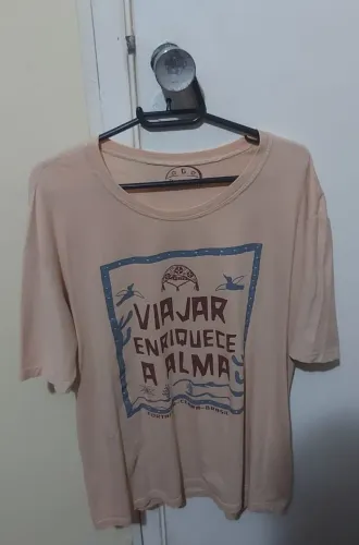 Camiseta Viajar Enriquece a Alma - Tamanho G