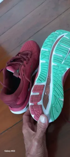 Tênis Mizuno fem 36