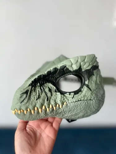 Máscara Dinossauro Super Mordida Jurassic World Dominion
