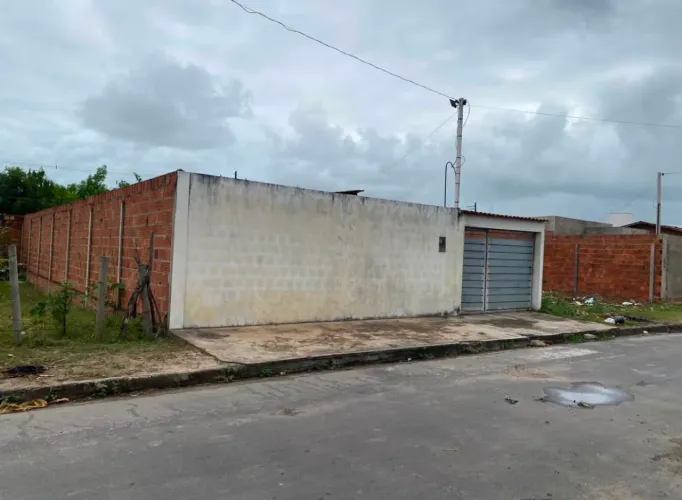 Casa em marechal (leiam a descrição)