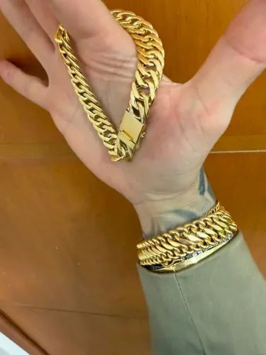 Pulseira Groumet de ouro 36.88g 18k procedência garantia eterna