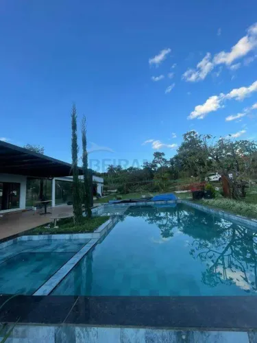Casa à Venda com 3 Quartos sendo 1 Suíte - Setor de Mansões Lago Norte