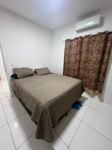 ALUGO Casa em condomínio fechado com área de lazer R$2.600,00 com condomínio incluso