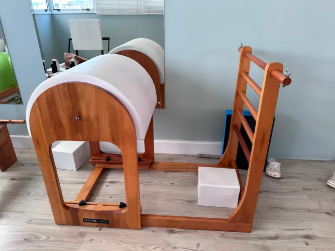 ESTUDIO DE PILATES COMPLETO