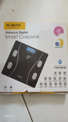 Balança Digital suporta ate 180 kg