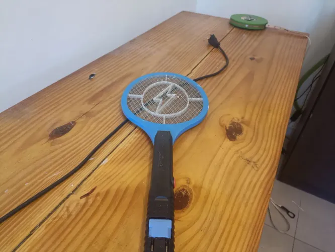 Mesa de madeira pinos