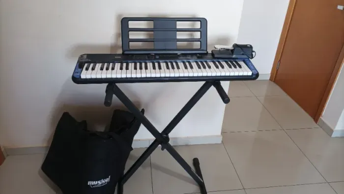 Teclado Musical CASIOTONE CT S300 Preto 61 Teclas + Kit