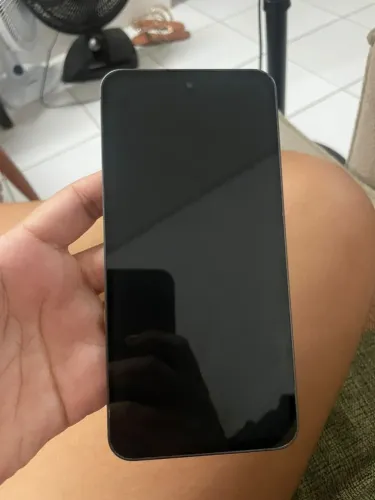 Samsung Galaxy S24 FE 256GB / 8GB RAM Grafite - Com Caixa e Carregador Original