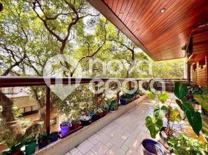 Botafogo | Apartamento 4 quartos, sendo 2 suites