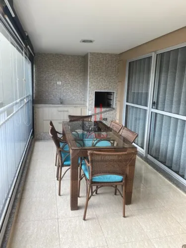 Apartamento com Varanda Gourmet - Condomínio Clube
