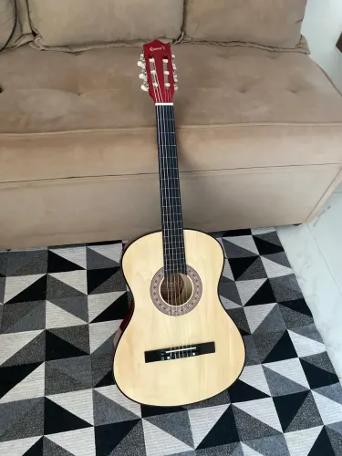 Violão queen?s 