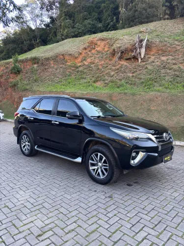 Toyota Hilux SW4 SRX 4X4 2.8 TDI 16V Dies. Aut. 2020