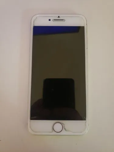 iPhone 8 64GB - Bom estado