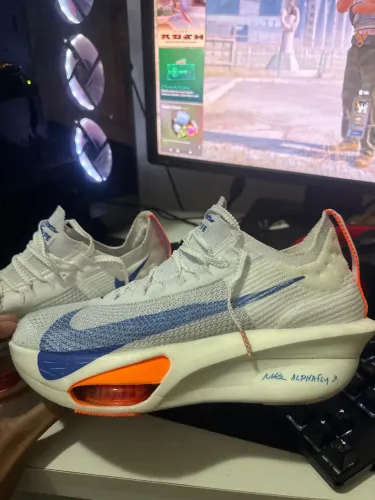 VENDO NIKE AIR ZOOM ALPHAFLY