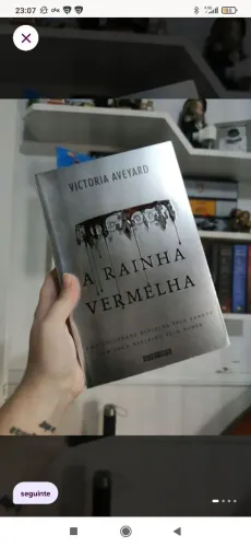 Coleção - A rainha vermelha. Coleção completa ou livros avolsos por 20 reais cada.