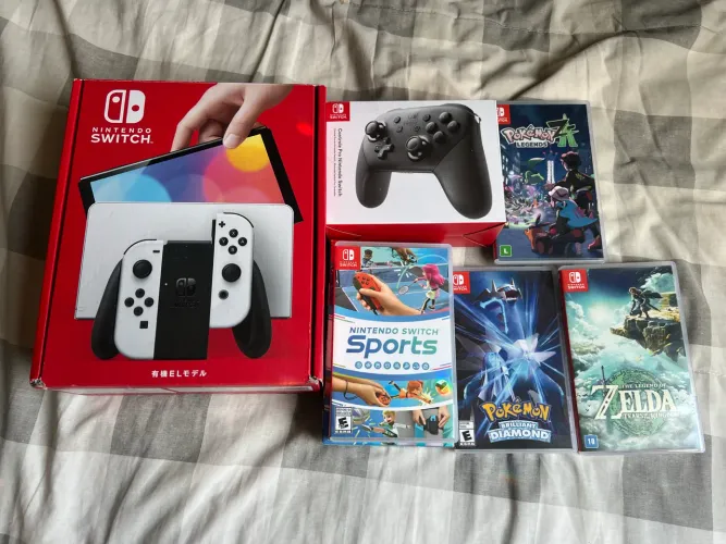 Nintendo Switch OLED Desbloqueado +4 jogos + Controle Nintendo Pro