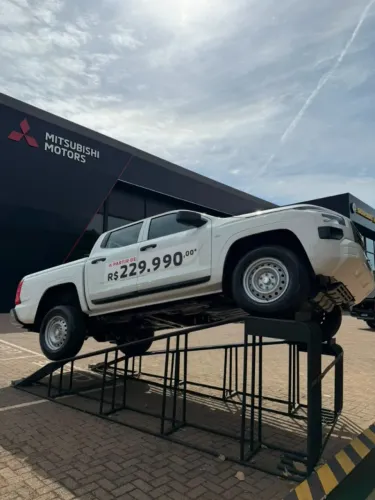Mitsubishi TRITON GL AT 4X4 2027