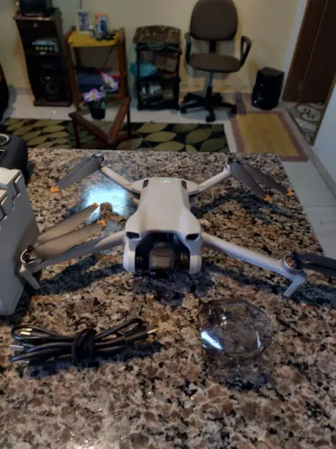 Drone dji mini 3 fly more com tela 