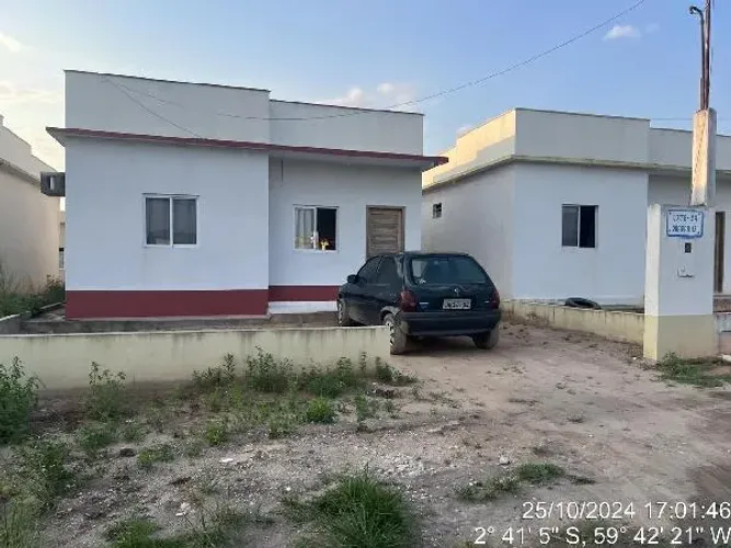 Casa no Loteamento El Shaddai / 2 Quartos e 1 Vaga em Rio Preto da Eva em Manaus