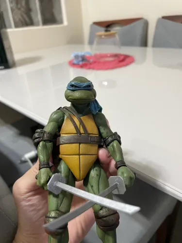 Tartaruga ninja Neca Leonardo (Original)