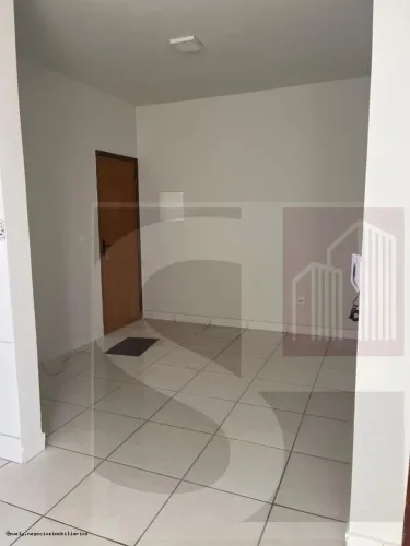 Apartamento para Venda em Uberlândia, Jardim Patrícia, 2 dormitórios, 1 suíte, 2 banheiros