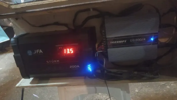 Som automotivo