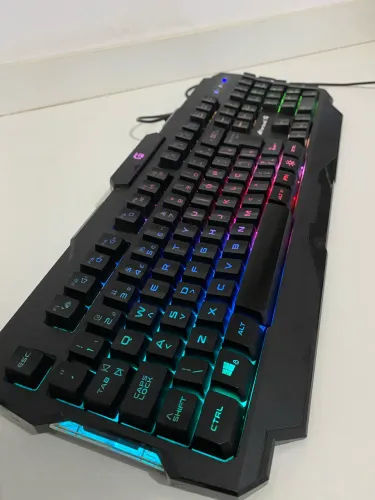 Teclado Gamer Pro K3 RGB Preto Fortrek USB