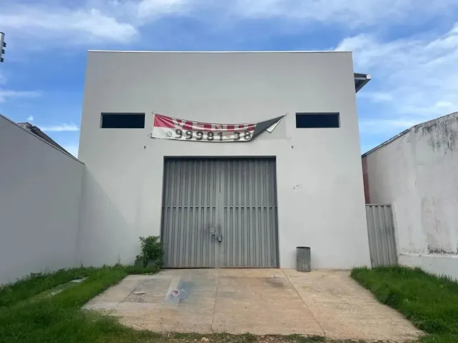 Barracão Pronto no Bairro Araés - Proximo a Av. Miguel Sutil e Av. do CPA- Cuiabá - MT