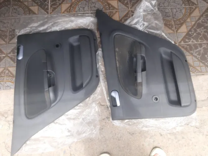 Forros de portas originais traseiro GOL G5,G6, G7 E VOYAGE<br>Negociável