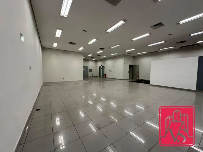 Salão comercial, 550 m², para locação, 2 vagas de garagem -Planalto - São Bernardo do Camp