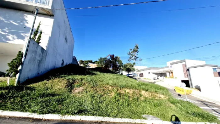 Lote / Terreno - Grama