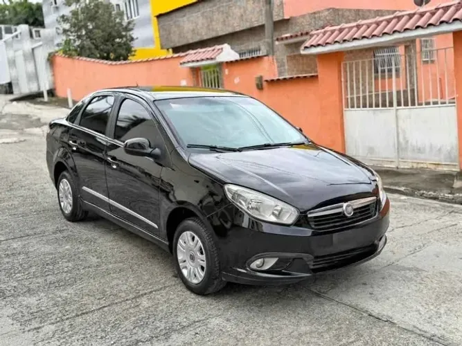 Fiat Grand Siena Attrac. 1.4 EVO F.flex 8V 2014