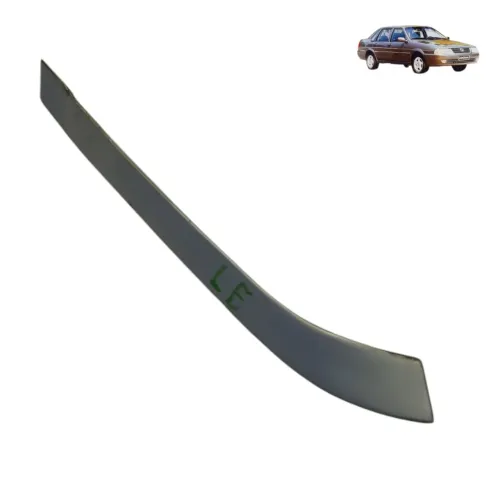 Friso Coluna Traseira Esquerda Vw Santana 1999 2000 2001 02
