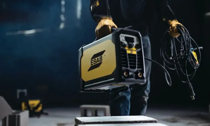 Vendo Kit Profissional ESAB + Makita 