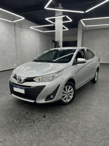 Toyota Yaris XL Live Sedan 1.5 Flex 16V 4P AUT 2021