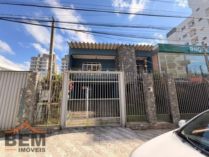 Casa para locação com 334,20m² no bairro São João, Itajaí | SC