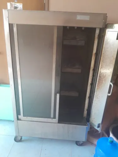 Galeteira/ Forno giratório/ Forno assador de galeto