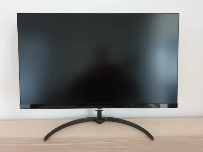 Monitor Led 4K 27? Uhd ips hdmi Philips 